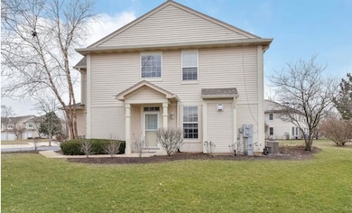 2221 Sunrise Cir unit 2, Aurora, IL 60503 - photo 2