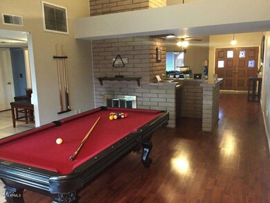 DINING/POOL TABLE