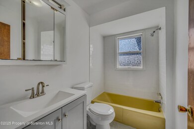 1411 Academy St, Scranton, PA 18504 - photo 7