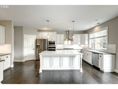 2510 Satter St, West Linn, OR 97068 - photo 6