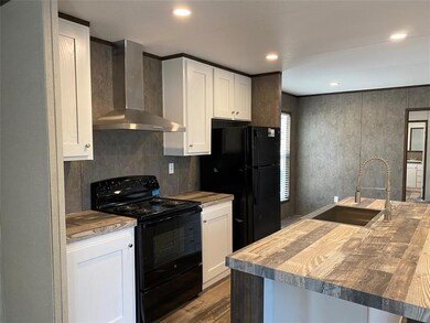 501 Private Road 3823, Springtown, TX 76082 - photo 4