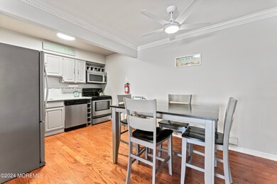 Yacht Harbor unit A3, Sea Bright, NJ 07760 - photo 6