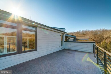 1807 Yellow Garnet Terrace SE, Leesburg, VA 20175 - photo 5