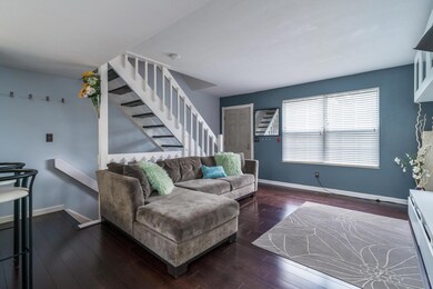 4902 Singleton Dr_MLS_06