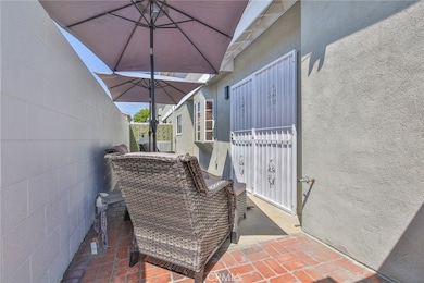 9440 Cedar St unit C, Bellflower, CA 90706 - photo 6