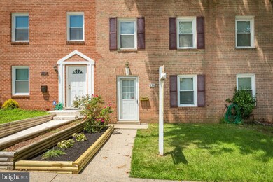 2918 Wythe Ct, Woodbridge, VA 22191 - photo 2