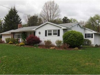 781 Dewey St, West Springfield, MA 01089 - photo 2