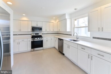 129 Hickory Rd, Marlton, NJ 08053 - photo 2