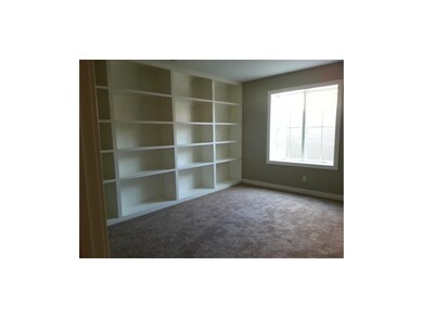 LL Office.