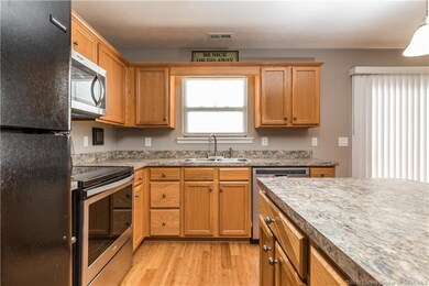 3914 Homestead Dr, New Albany, IN 47150 - photo 7