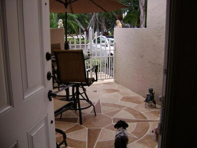 231 N Lakeshore Dr unit 231, Hypoluxo, FL 33462 - photo 4