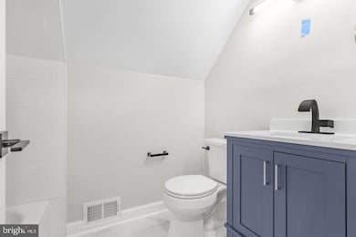 4912 Rocky Spring Ln, Bowie, MD 20715 - photo 4