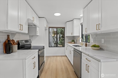 17303 Spanaway Loop Rd S, Spanaway, WA 98387 - photo 3