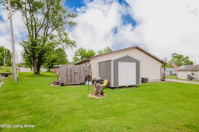 912 Cedar St-16