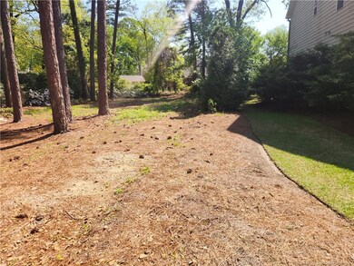 215 Devane St, Fayetteville, NC 28305 - photo 6