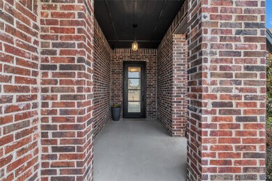 6617 S Palm Ave, Broken Arrow, OK 74011 - photo 2