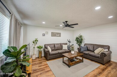 10228 N 97th Ave unit A, Peoria, AZ 85345 - photo 6