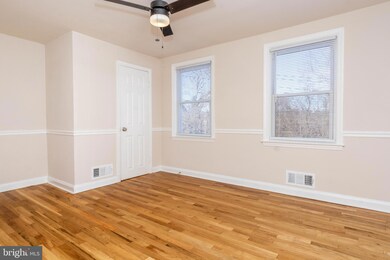 4422 Parkton St, Baltimore, MD 21229 - photo 6