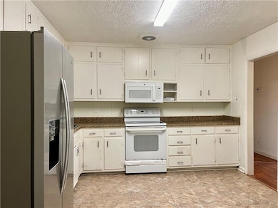 81 Tunis Rd, McDonough, GA 30253 - photo 4