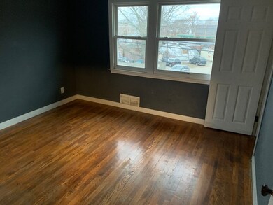 117 Sea St unit 119, North Weymouth, MA 02191 - photo 2