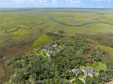 110 Davison Ln, Saint Simons Island, GA 31522 - photo 3