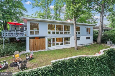 6122 Beachway Dr, Falls Church, VA 22041 - photo 2