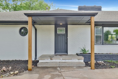 1181 N Pinecrest St, Wichita, KS 67208 - photo 3