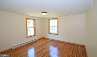 67 Berryville Cir, Berkeley Springs, WV 25411 - photo 3