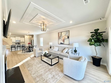 209 Stockyard Cir, Madison, AL 35758 - photo 2