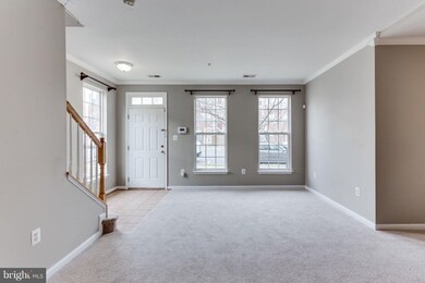 15534 John Diskin Cir, Woodbridge, VA 22191 - photo 7