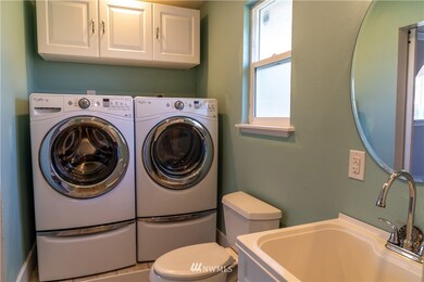 407 216th St SW, Bothell, WA 98021 - photo 7