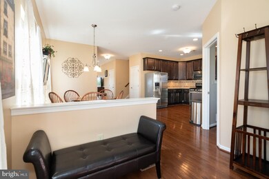 2140 Danville Dr, Pennsburg, PA 18073 - photo 5