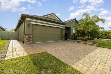 Paver Driveway and Side Walkway