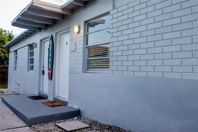 305 Phippen Waiters Rd unit 1, Dania, FL 33004 - photo 2