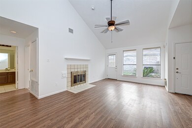 3814 Storm Creek Dr, Houston, TX 77088 - photo 6