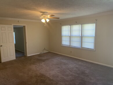 954 Emerson St, Manchester, TN 37355 - photo 5