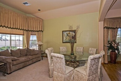 004_Living Room