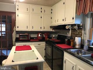 21 S Market St, New Ringgold, PA 17960 - photo 3