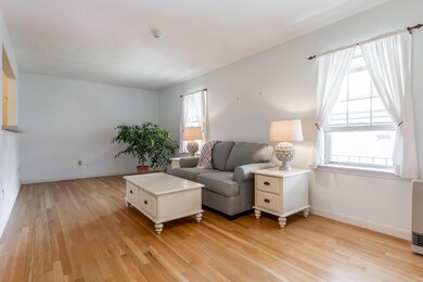 3 Living Room