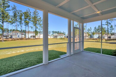 CV164 Screened Porch 02