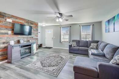 3365 Ryan Dr, Yorkville, IL 60560 - photo 4