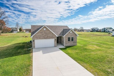 707 Maple St, Marion, IN 46953 - photo 3