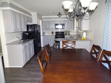 2026 Stoneridge Ln, Duncan, OK 73533 - photo 4