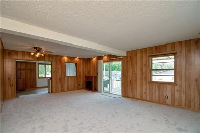 2622 E Douglas Ave, Des Moines, IA 50317 - photo 3