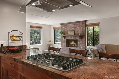 5031 San Feliciano Dr, Woodland Hills, CA 91364 - photo 3