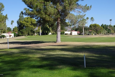 729 S Arrowwood Way unit 35, Mesa, AZ 85208 - photo 2