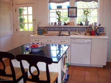 1306 Avondale Ave, Jacksonville, FL 32205 - photo 7