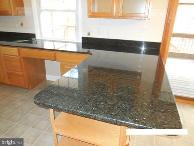 8204 Colise Ln, Spotsylvania, VA 22553 - photo 6