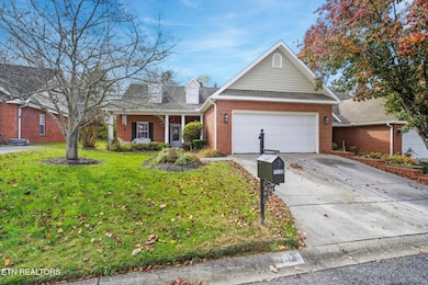 7113 Winter Oaks Way unit 13, Knoxville, TN 37918 - photo 3