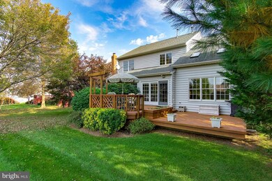 10808 Crippen Vale Ct, Reston, VA 20194 - photo 3